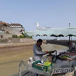 Σπίτι διακοπών Longere Et Campagne - 8pers 4ch 3sdb 3etoiles - Parking Prive - Reservation 4 Nuits Minimum Gueutteville-les-Gres